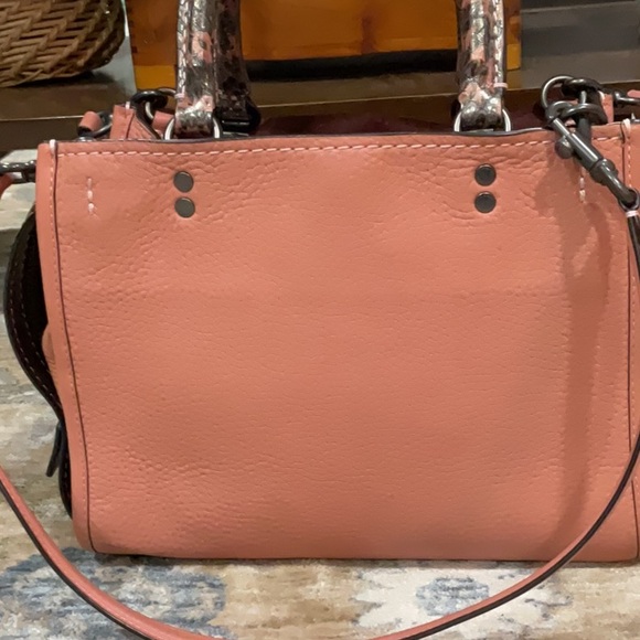 Small coach rogue 25 satchel in melon with snakeskin handles - Picture 3 of 16